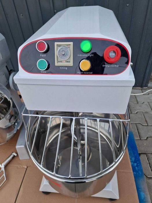 Malaxor aluat cu spirală cap fix, 35 litri, 2 viteze