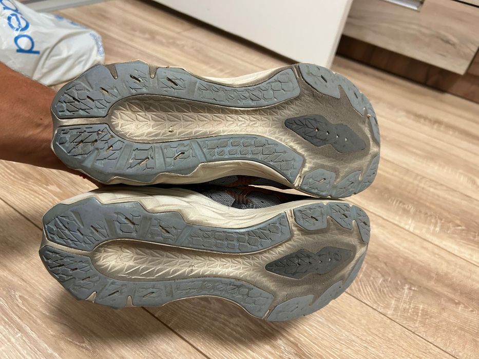 Обувки за бягане Асикс FF Blast 45 номер