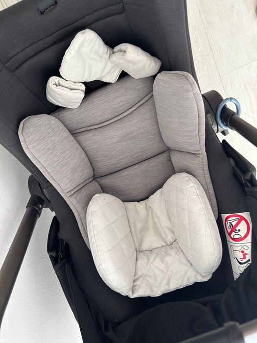Столче Nuna PIPA с Isofix база