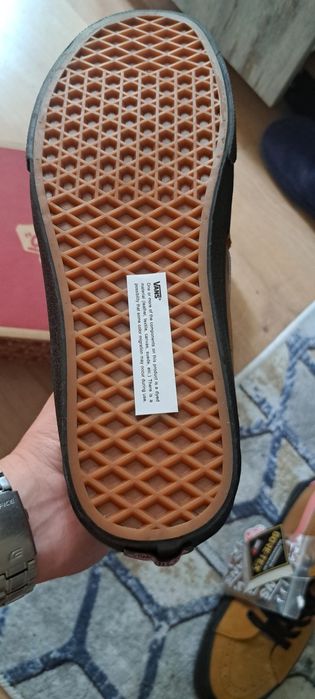 Чисто нови обувки Vans Sk8-Hi Gore-Tex (Gore-Tex)