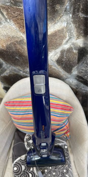 Vind aspirator vertical Aeg