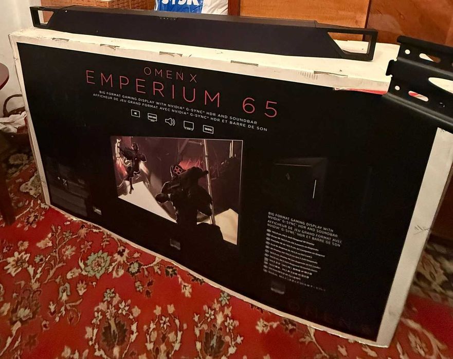 Vand Monitor Gaming HP OMEN X Emperium 65inch + Scaun Auto GT Ultimate
