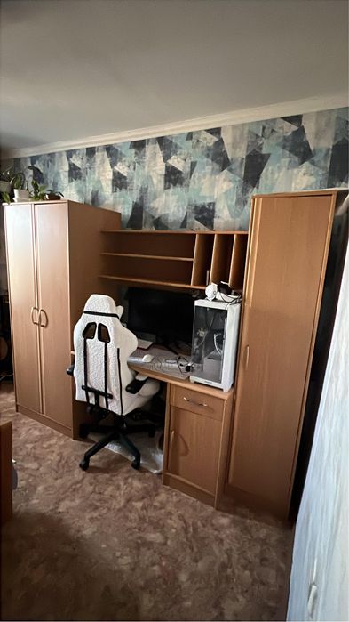 Шкаф в хорошем состояние