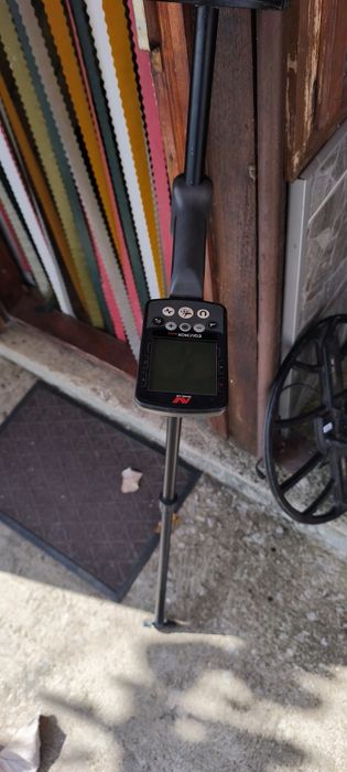 Металотърсач Minelab Equinox 800