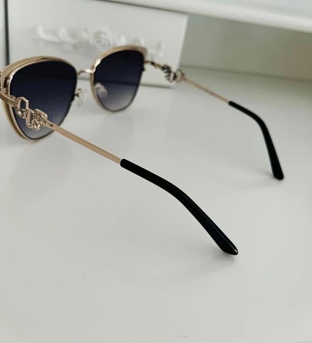 Guess ,Ochelari de soare, GF6141 01B, butterfly cu lentile in degrade