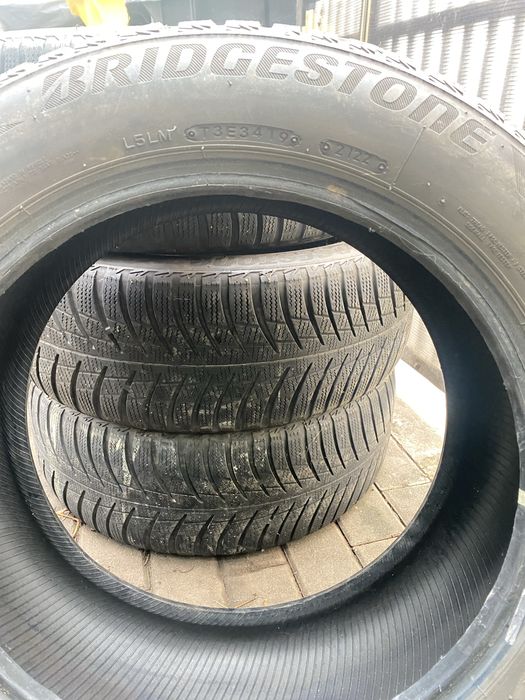 Anvelope iarna Bridgestone 215/55/17