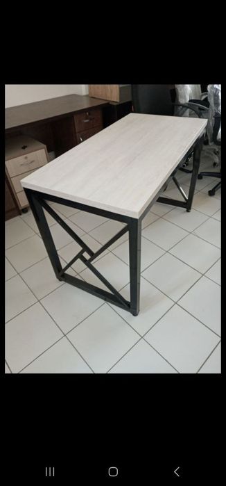 Офисные столы в стиле LOFT