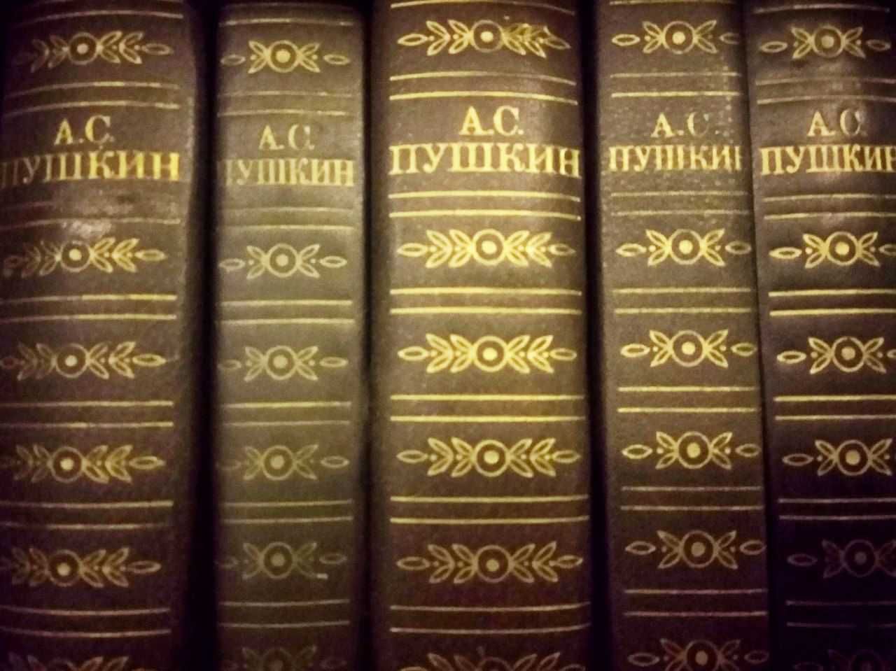 Распродажа учебников и пособий по английскому языку