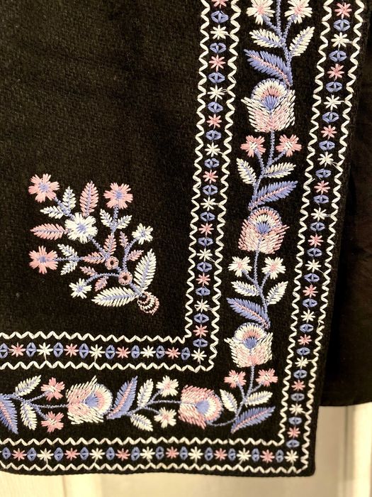 Vesta traditionala. Noua. Marimea XXL