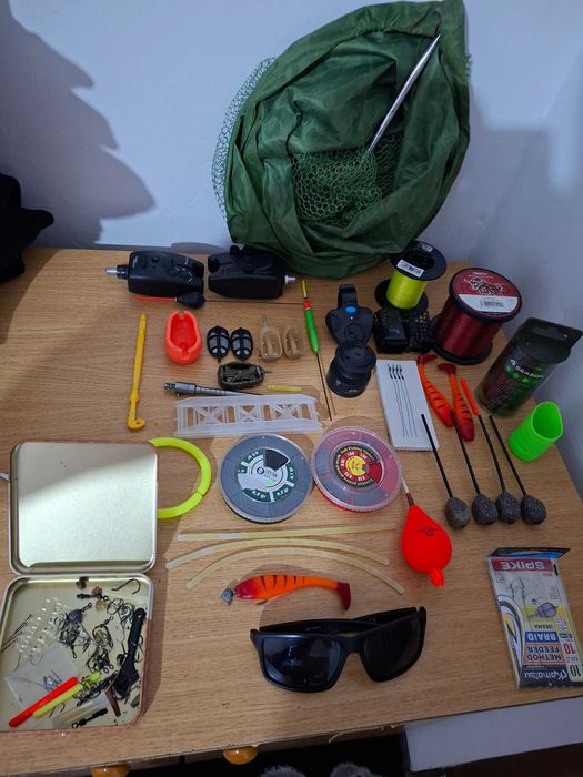 De vânzare accesori pentru pescuit