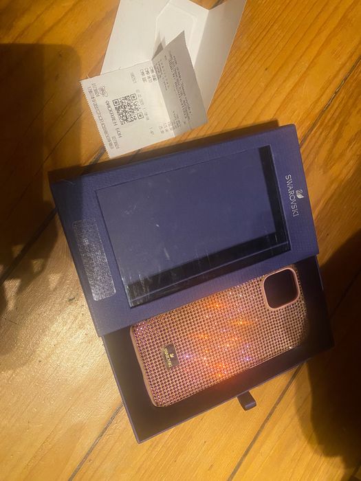 Бижута и аксесоари Swarovski