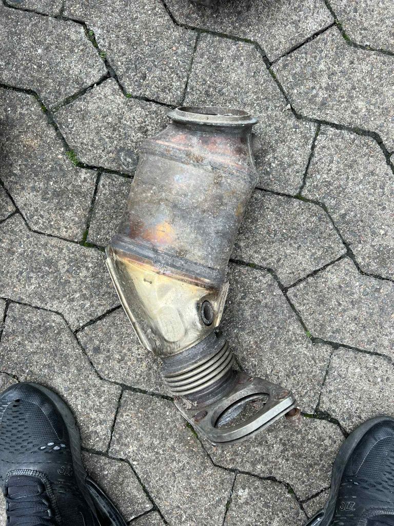 Downpipe с катализатори за BMW M5