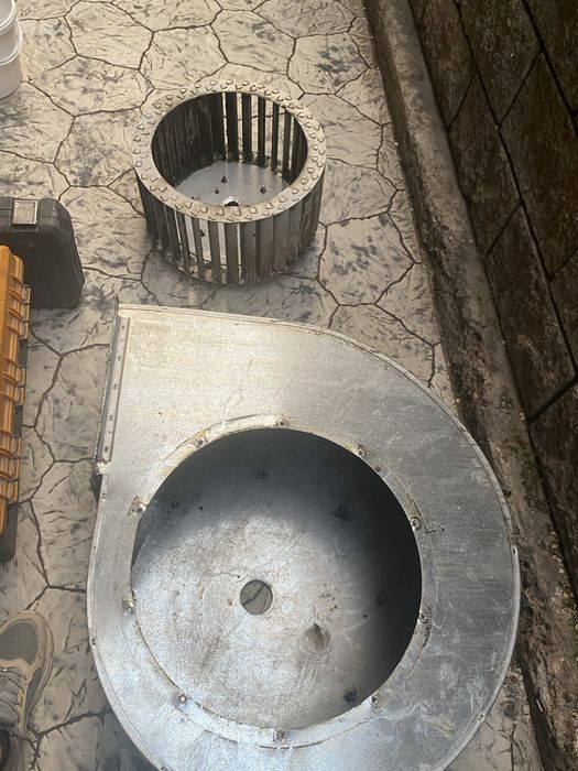 Чистка, монтаж, ремонт вентиляции вытяжки и приточки