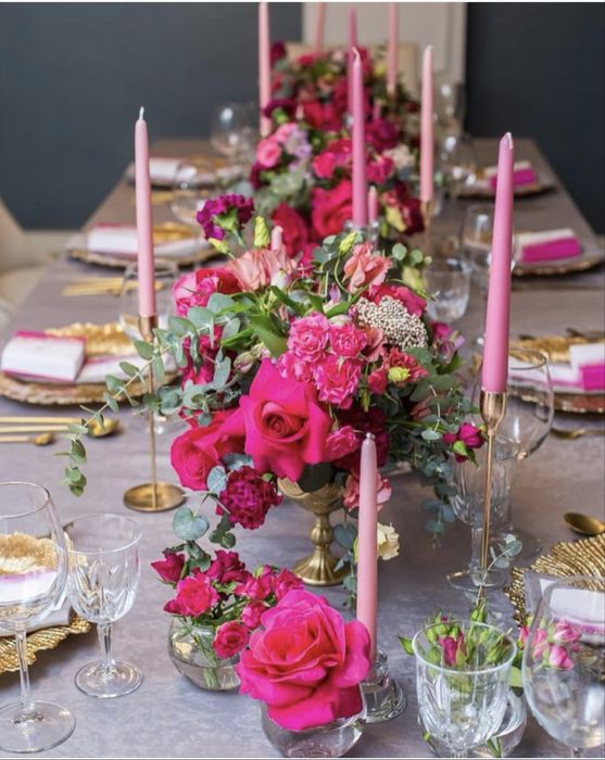 Аренда стульев.столов .Аренда посуды .аренда полуюрты.оформление