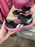 Маратонки Reebok за момиче.