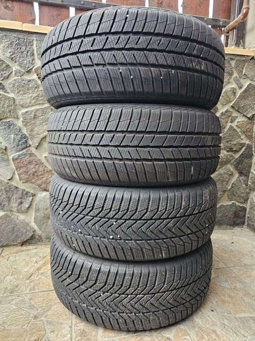 Anvelope 215/55 R16 Iarna