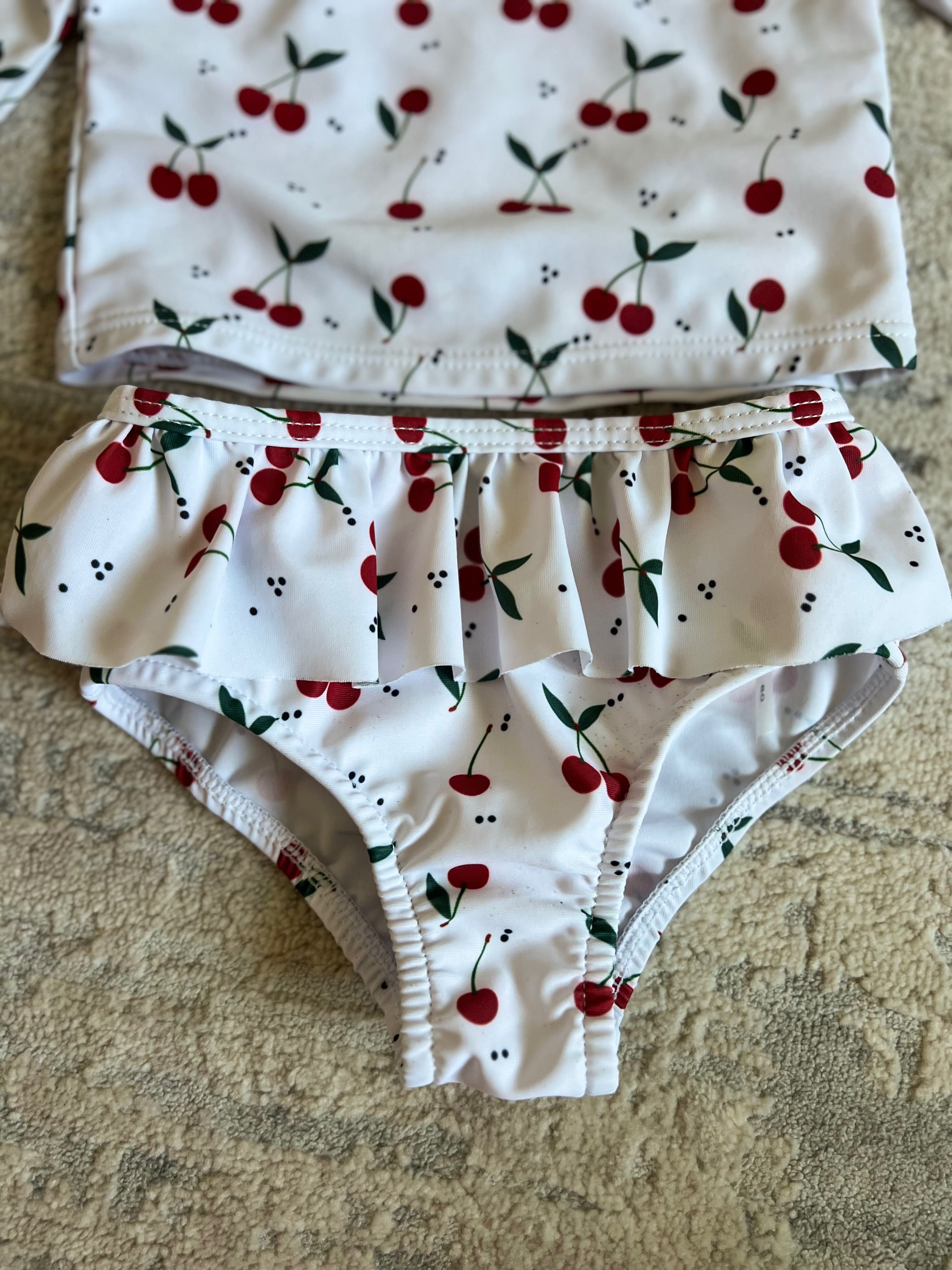 Costume de baie bebe ( nu little dutch)