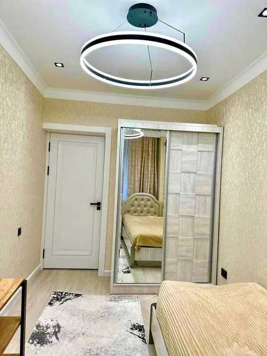 Продаётся 5-комнатная квартира – Центр города Ц-6  110 м²