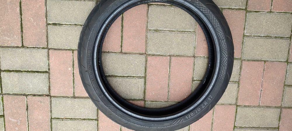 Continental 120/70/17 perfecta si anvelopa 205/60/16 uzura40%
