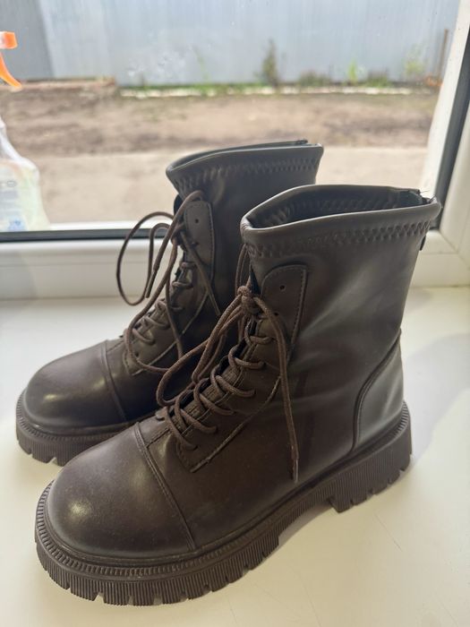 продам новую обувь сапоги