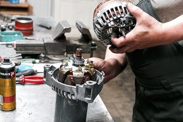 СТО проблем с печкой и генератором, аккумулятор, радиатор, генератор!