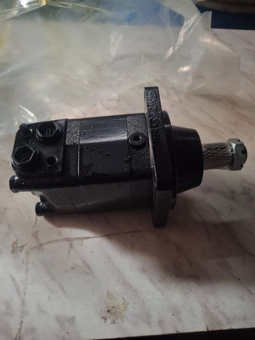 Продам гидромоторы BMRY-160 ГПРФ-200 МГП-315К