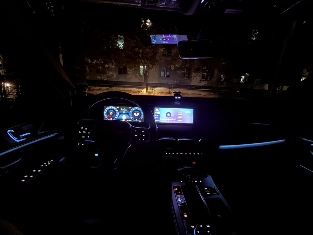 Автомобиль Jetour x70plus
