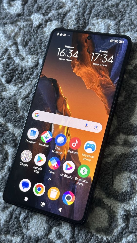 Poco F5 12/256 гб в идеальнейшем состоянии