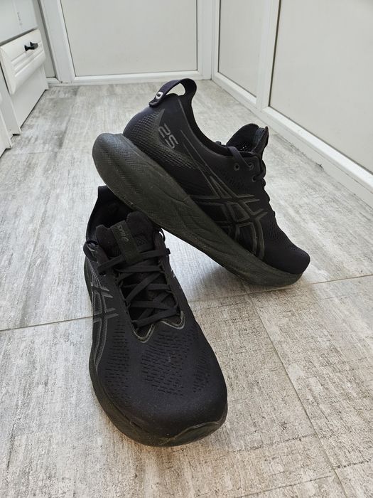 Asics nimbus 25, mărime 45