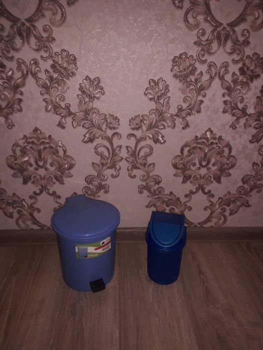 Продам новые контейнера из качественной пластики-3шт.