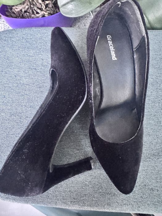 Pantofi toc marimea 38