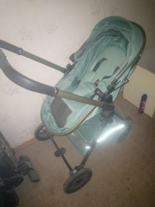 Срочно продаёться Коляска