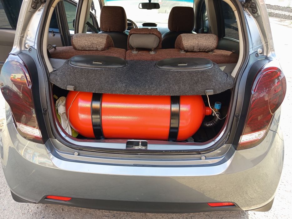 Chevrolet Spark mokri asfalt sotiladi