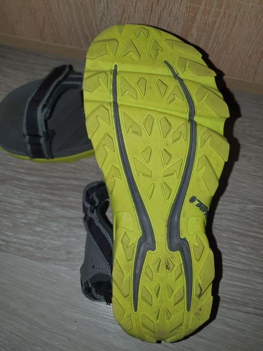 34н.Сандали Geox/Teva 32н.