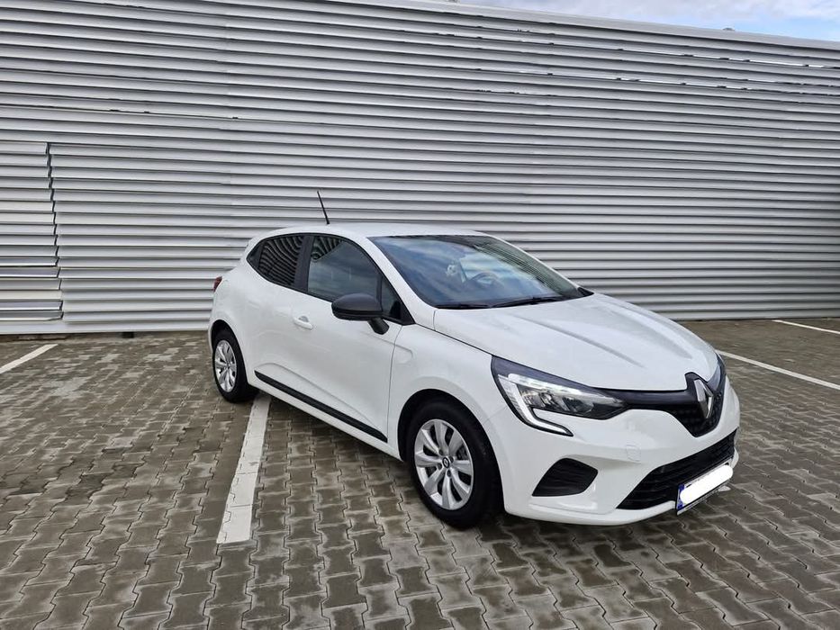 Vând Renault Clio  cu TVA inclus si deductibil