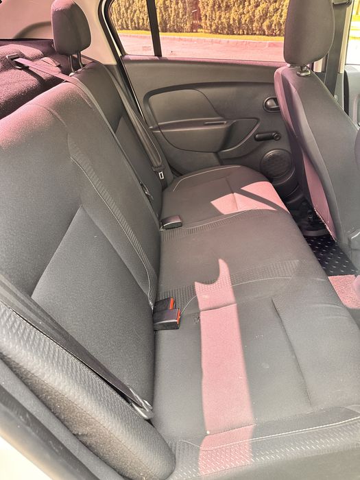 Vand dacia logan 2018 benzina + gaz