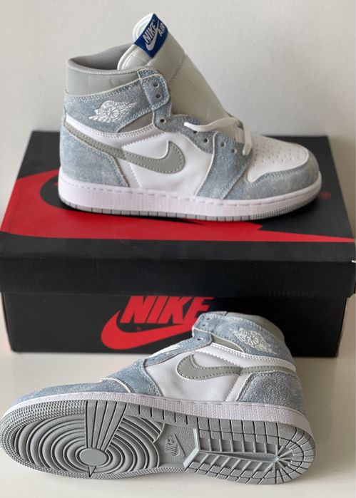 Air Jordan 1 Retro High Hiper Royal Nike 4 Blue University