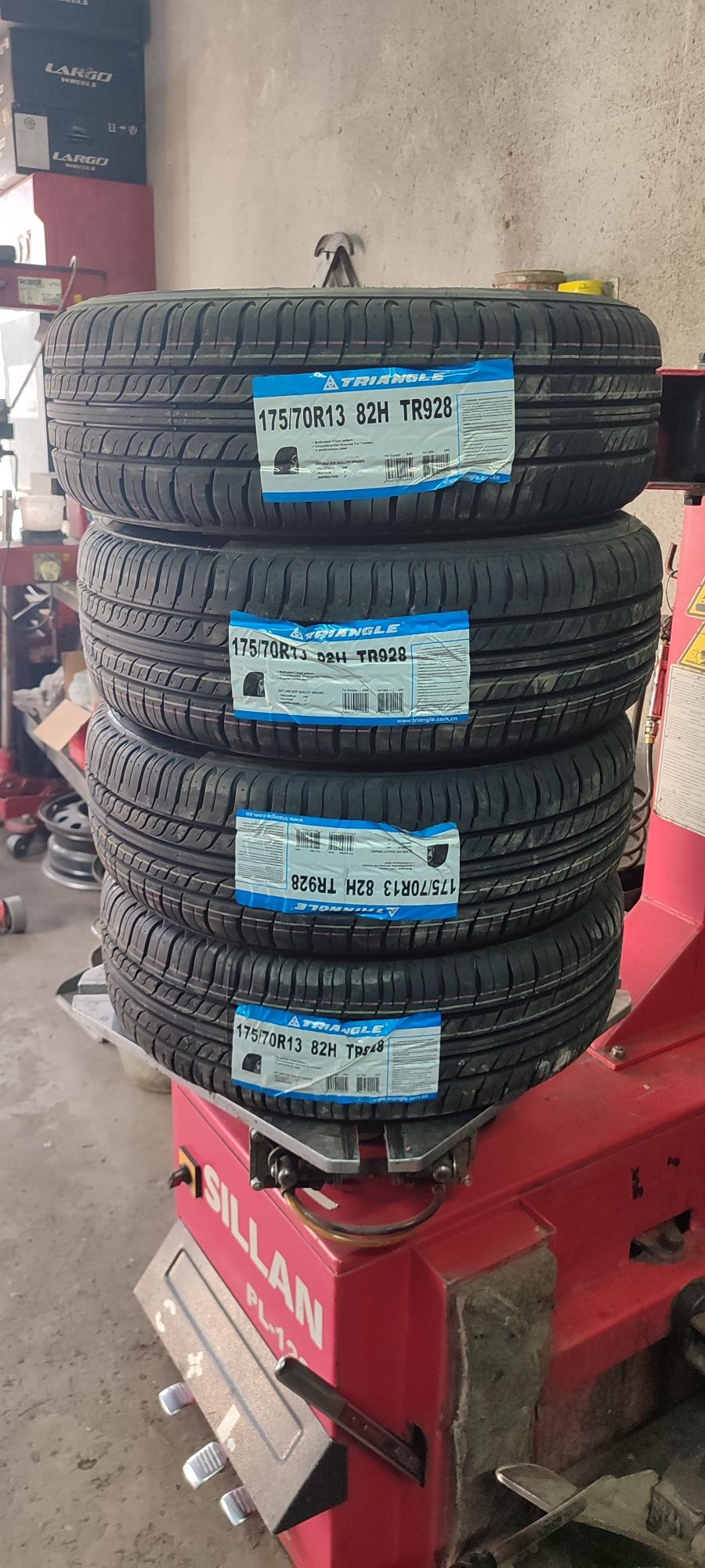 175/70R13 4 шины