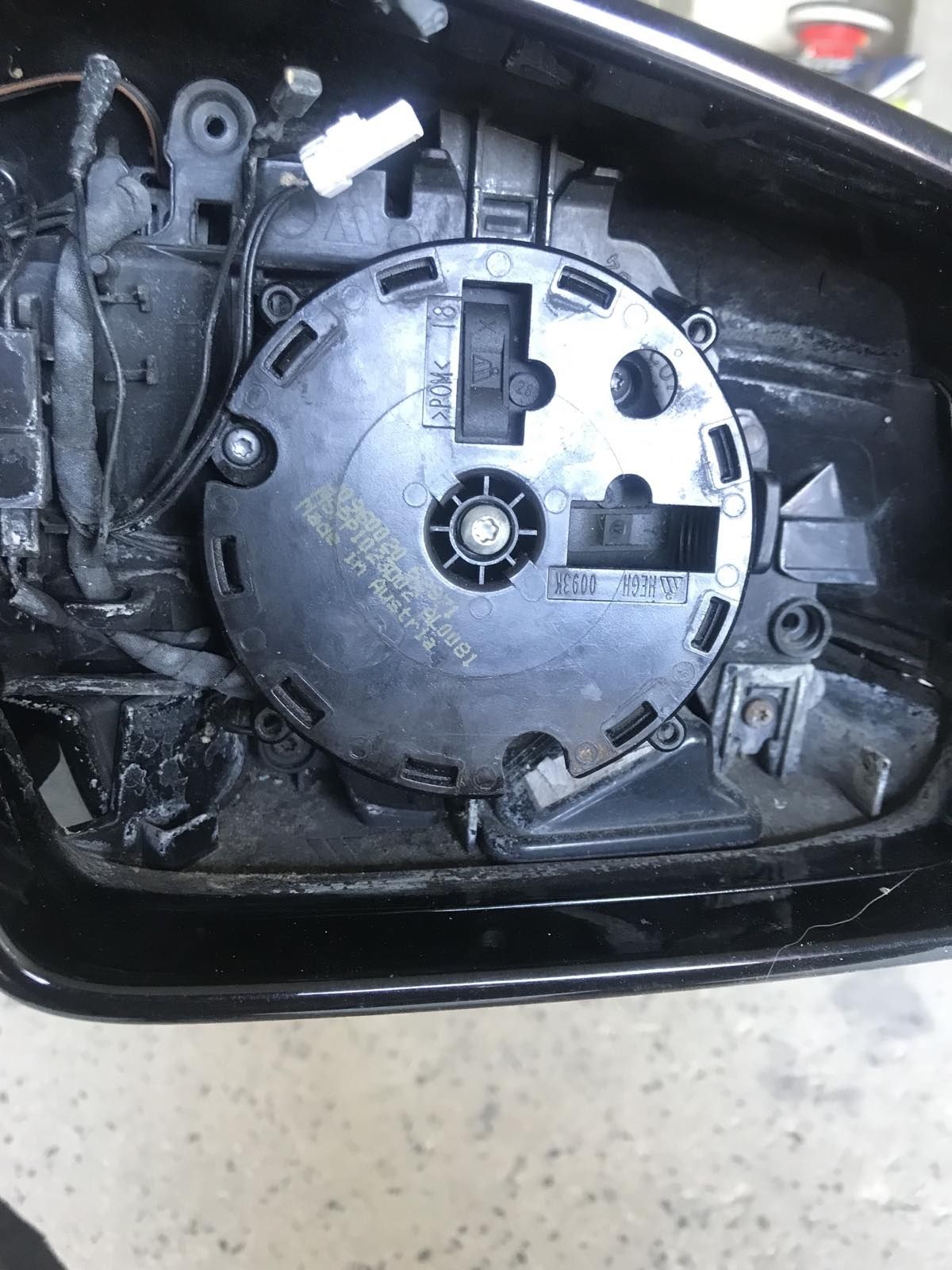 Mercedes-Benz дясно огледало