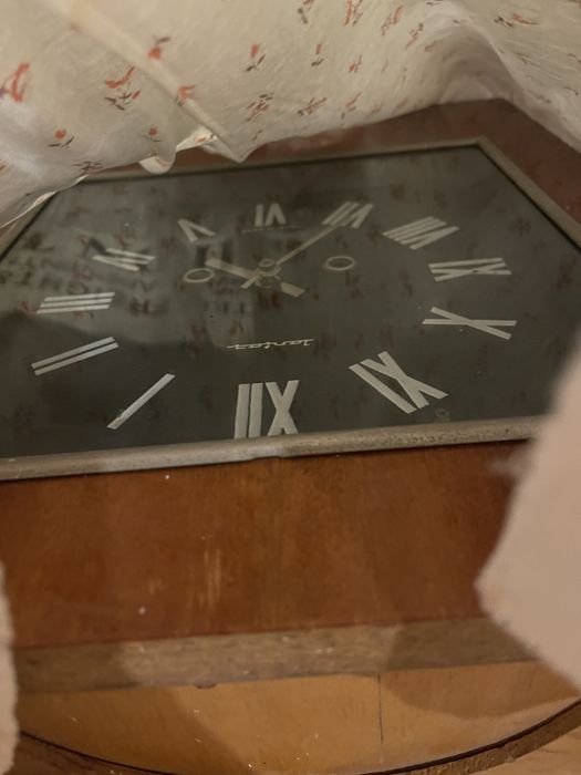 Часы старинные настенные с боем