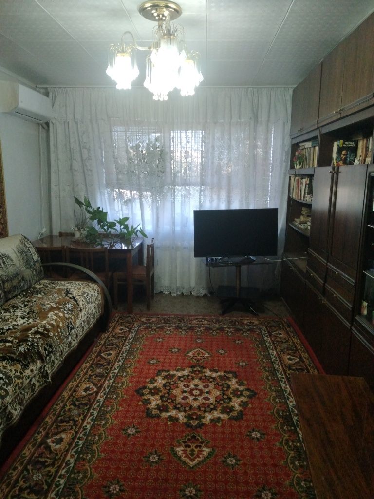 Продается 2х ком.кв.кирпичный дом 4 этаж из 5,  49кв.м