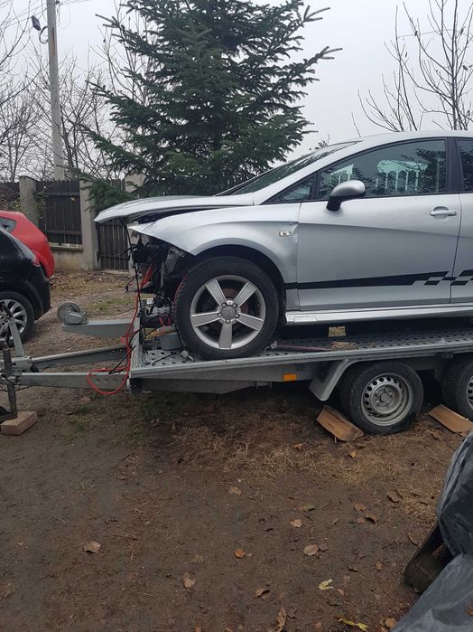 Seat Leon 2.0 tdi BLS an 2008 avariat