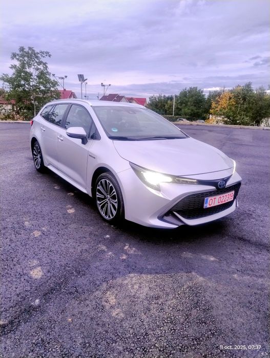 Toyota corola hybrid,1.8 benzina+electric