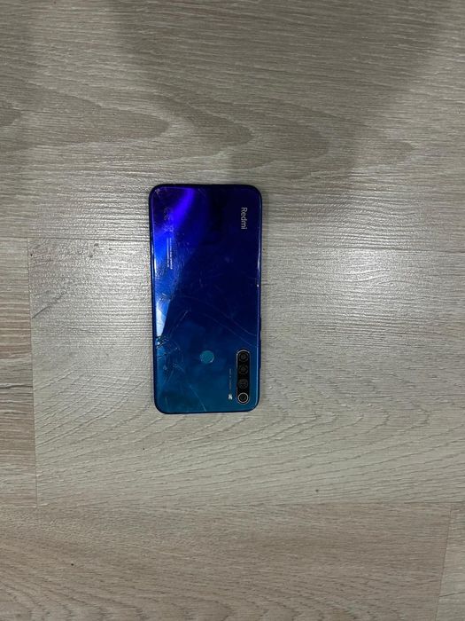 Редми нот 8 в хорошем состоянии