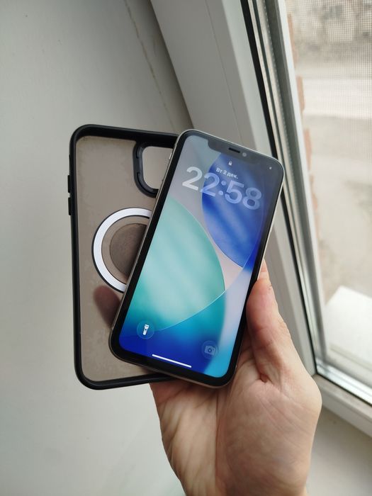 Iphone 11 в отличном состоянии