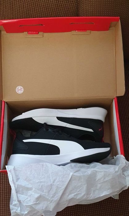Vand adidasi Puma Flyer Runner
