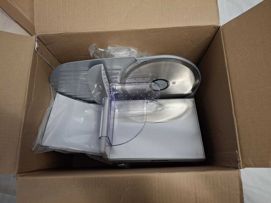 Feliator mezeluri NOU