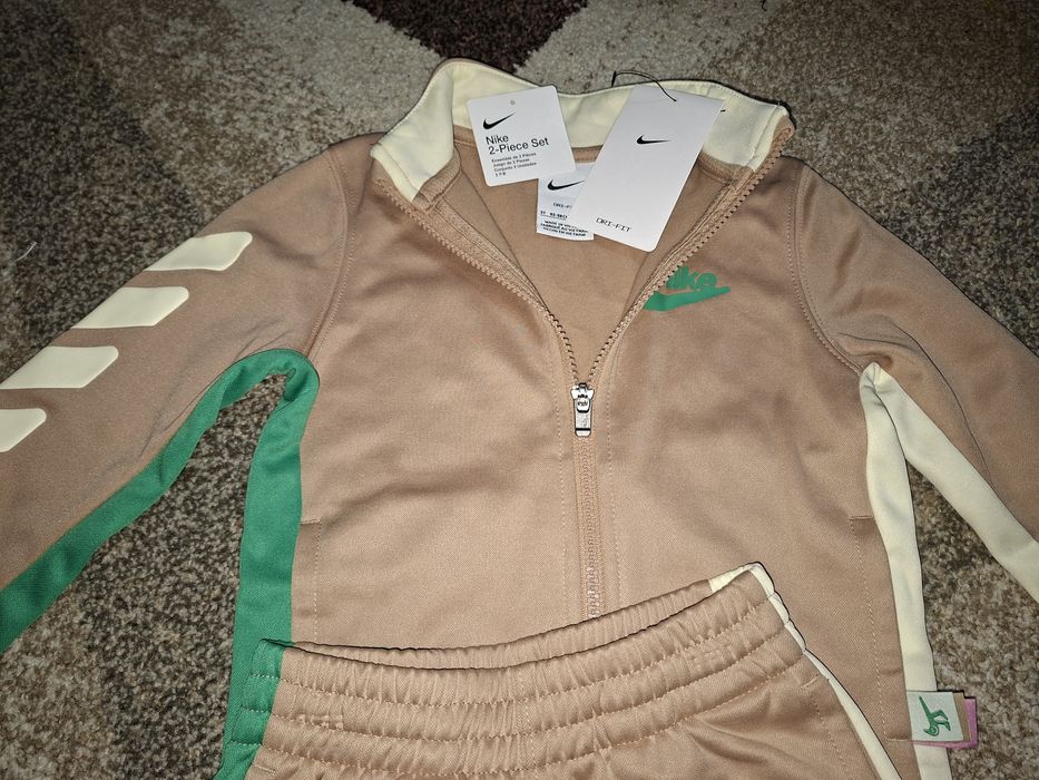 Детски комплект Nike 2-3 год.