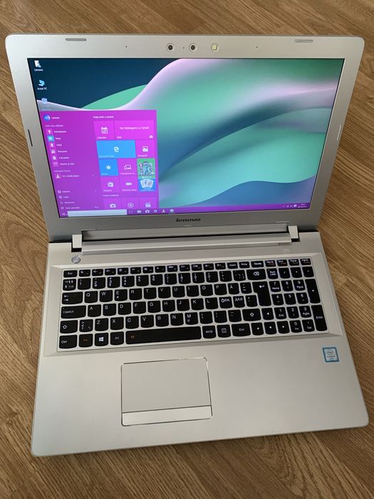 Laptop Lenovo Slim intel core i5,Tastatura luminata,Windows 10,1TB mem