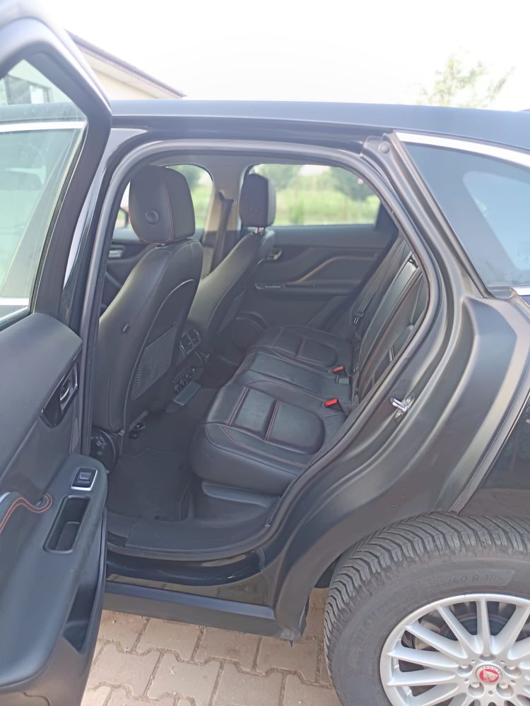 Jaguar F-Pace 20d AWD Prestige